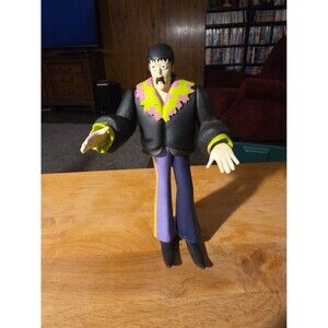 THE BEATLES Yellow Submarine JOHN LENNON Action Figure McFarlane Toys 2004